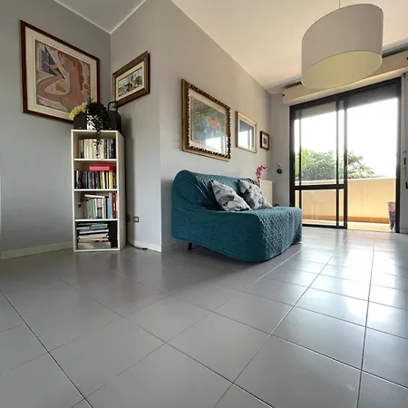La Romantica Apartment *