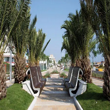 Residenza Alma * ריצ'יונה