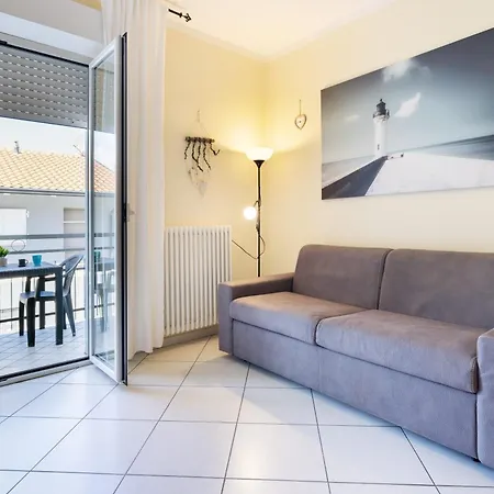 We - Sole Mare, Apartment *