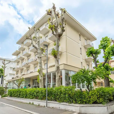 Cormoran Hotel