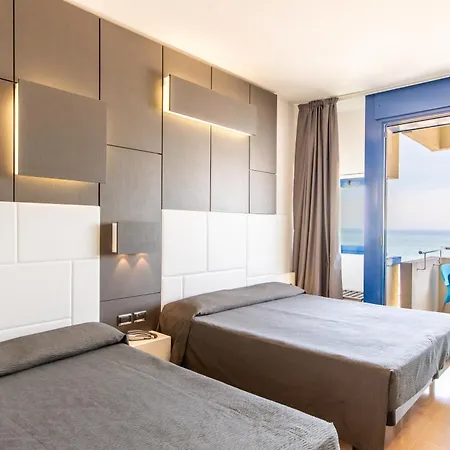 Hotel Baltic 3*