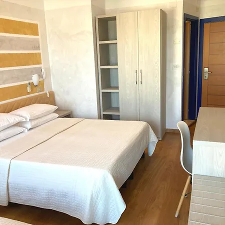 Diplomatic Hotel