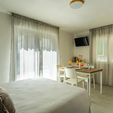 Inaugurazione 2024 - Pratu A 100 Metri Dal Mare Apartmán *
