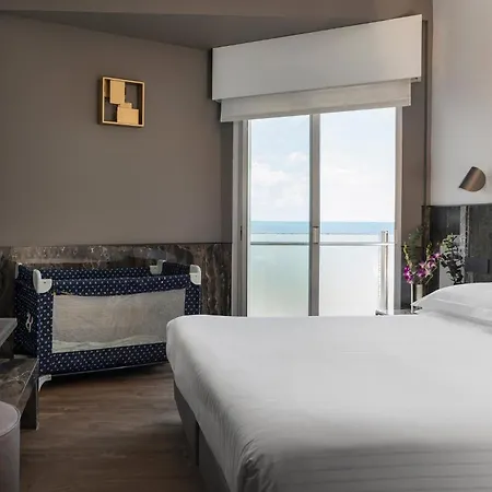 Michelangelo Hotel 4*