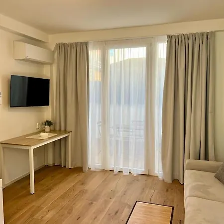 Appartamento Casa Silvia, Bilocale Nuovo A 100 Mt Dal Mare Riccione