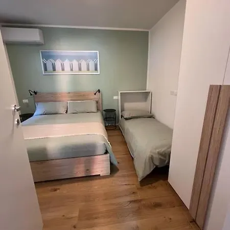 Casa Elisa, Nuovo A 100 Mt Dal Mare Apartamento Riccione