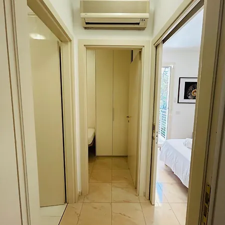 Damiano Chiesa Flexrent - Abissinia Apartmán