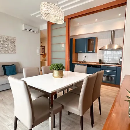 Lungomare - Charming Aparthotel Riccione