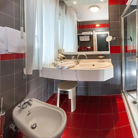 Hotel Sarti 4*