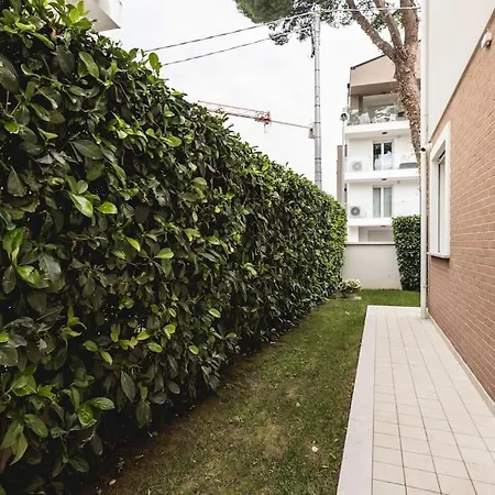 New Roomy & Garden * ريتشيوني