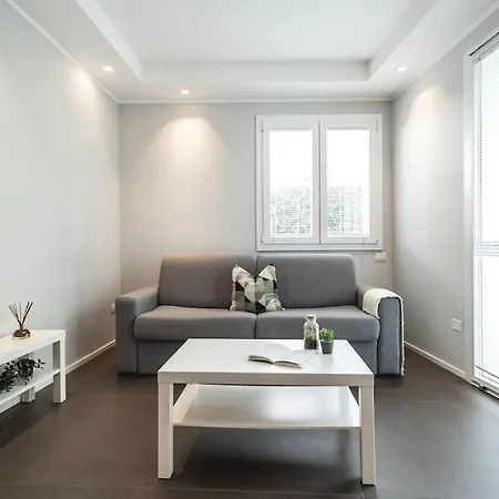 شقة New Roomy & Garden
