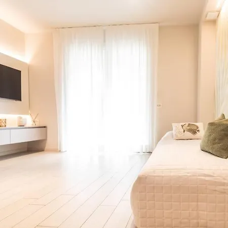 Apartment New Modern Seaside House With Garage *