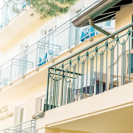 Hotell Bianca Orchidea 2*