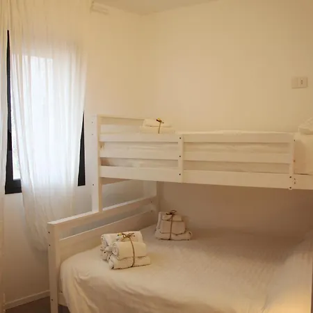 La Torre Del Porto Apartamento