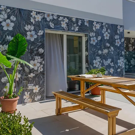 Inaugurazione 2024 - Pratu A 100 Metri Dal Mare Riccione