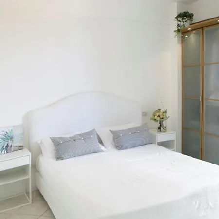 Luxury Collection - Milano 3 Apartment *