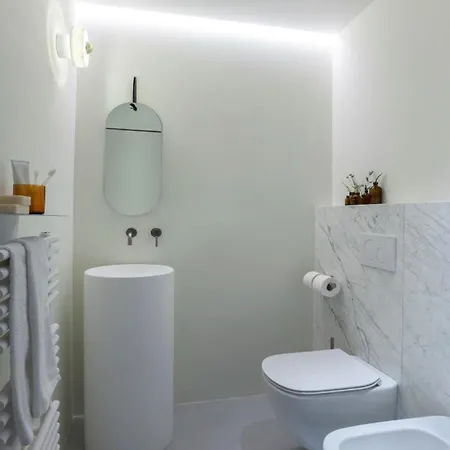 Apartment Luxury Collection - Milano 3 *