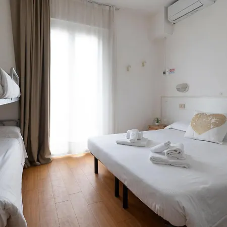 Le Vele - Fronte Playa Del Sol 108-109 Hotel 3*