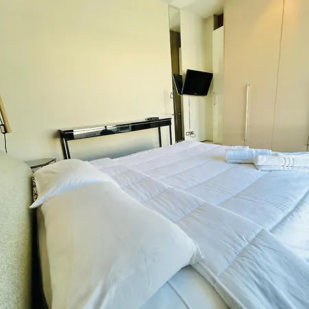 Porto Attico Wally Flexrent - Abissinia Appartement
