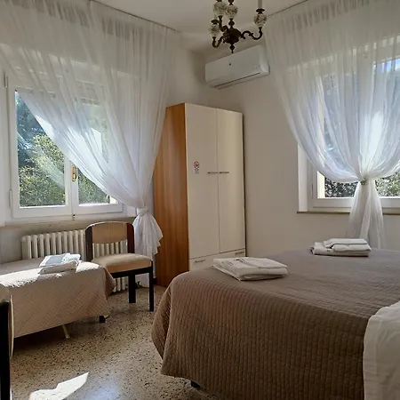 Beeliving Room&breakfast (adults Only) *