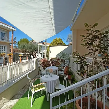 Bed & Breakfast Beeliving Room&breakfast (adults Only) *