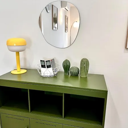 Vle Dante Riccione-lusso In Centro-doppio Living Room-2 Matrimoniali Kingsize-doppia Cucina Professionale-3 Bagni Completi-2 Parcheggi Gratuiti In Garage-250mt Dal Mare Apartment *