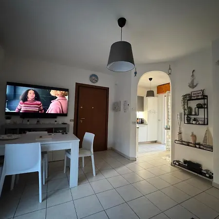 100m Dal Mare Per 8 A Apartamento *
