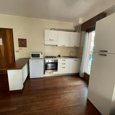 דירה Casa Lieta ריצ'יונה