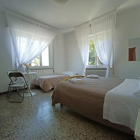 Beeliving Room&breakfast (adults Only) 里乔内