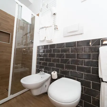 Otel Etna - Nuova Gestione Romagnola Parcheggio 3*