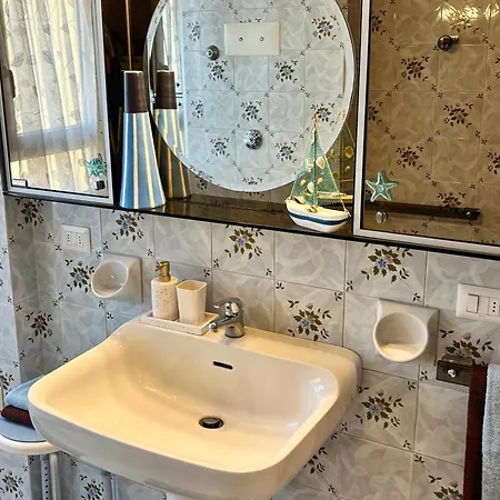 Appartement Aria Di Mare Su Viale Ceccarini
