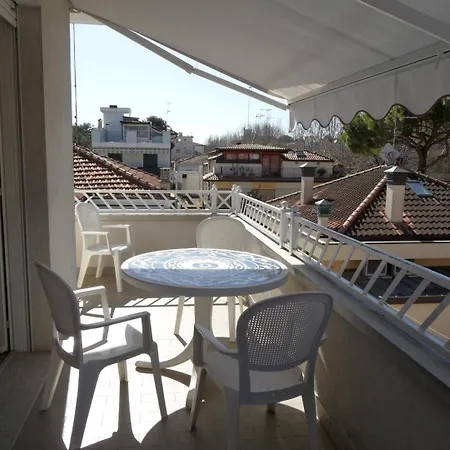 Apartman Bezzi *