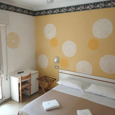 Smile Nuova Gestione Hotel 2*