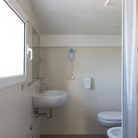 Jolie Hotel 2*