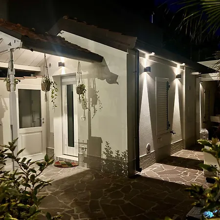 Apartmán Palmitas, Casettina Indipendente Con Giardino Riccione