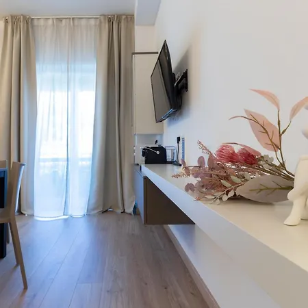 Con Terrazza Fronte Mare 公寓