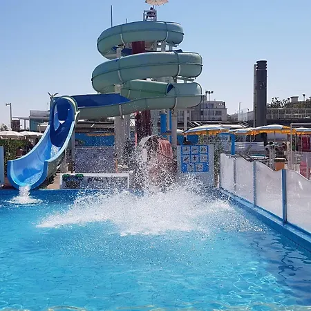 Sul Mare Con Servizio E Aquapark *