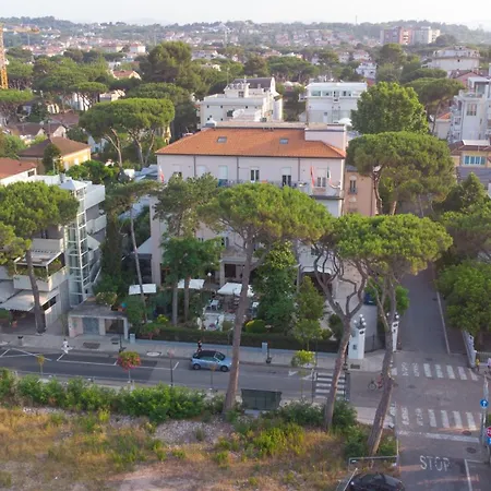 Palace Domus Mea 3*