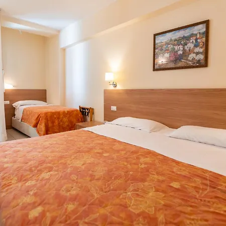 Majorca Sul Mare In Centro A 3*