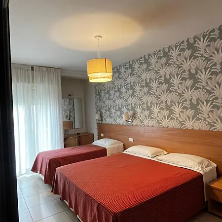 Majorca Sul Mare In Centro A 3*