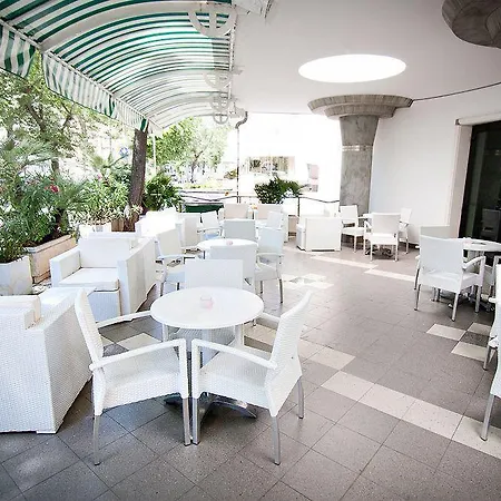 Abc Hotel