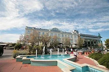 Kursaal - Fronte Mare Con Piscina リッチョーネ