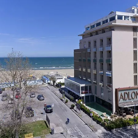 Adlon - Fronte Mare Hotel Riccione