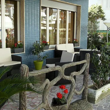 Lorena Hotel