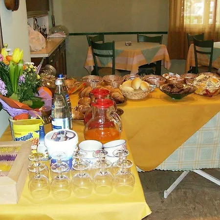 Lorena Hotel