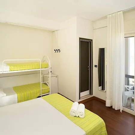 Adelphi 3* 리치오네