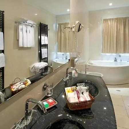 Sarti Hotel 4*