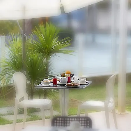 ホテル Vela D'oro