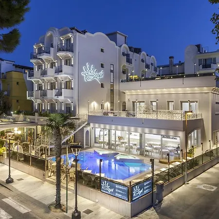 Hotel Royal Boutique 3*