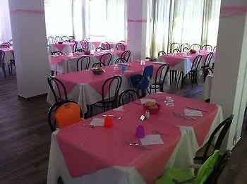 מלון Carmen ריצ'יונה